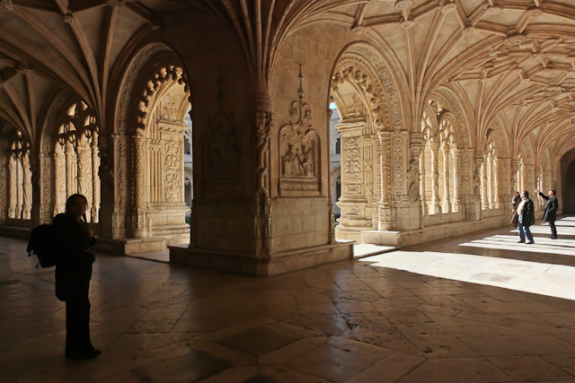 Cloître du Mosteiro dos Jeronimos - Belem - Lisbonne - Portugal - Photo Charles GUY