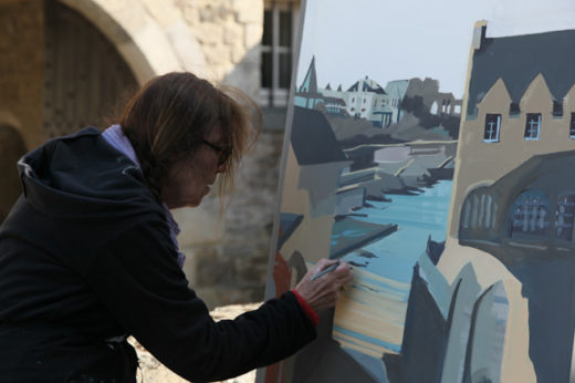 Michelle AUBOIRON peint en direct au Prieuré à Dinard