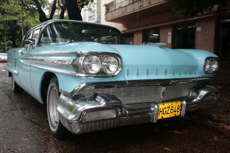 Oldsmobile-Cuba- Photo Charles GUY