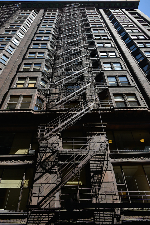 Chicago-the-Monadnock-building-photo-by-Charles-Guy-3